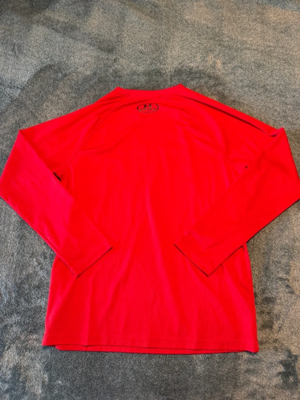 Under Armour Boy's Red Long‎ Sleeve Logo Tee Size Youth X-Large